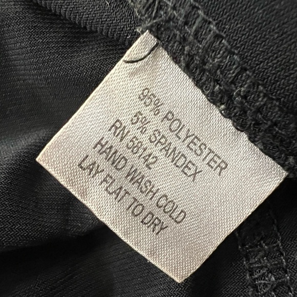 Muse Black Geometric Cutout Long Sleeve Dress - Picture 6 of 8